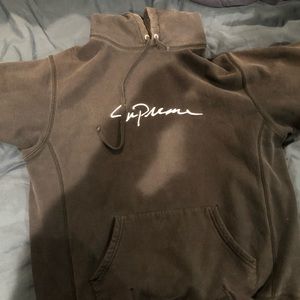 Supreme pull over hoodie